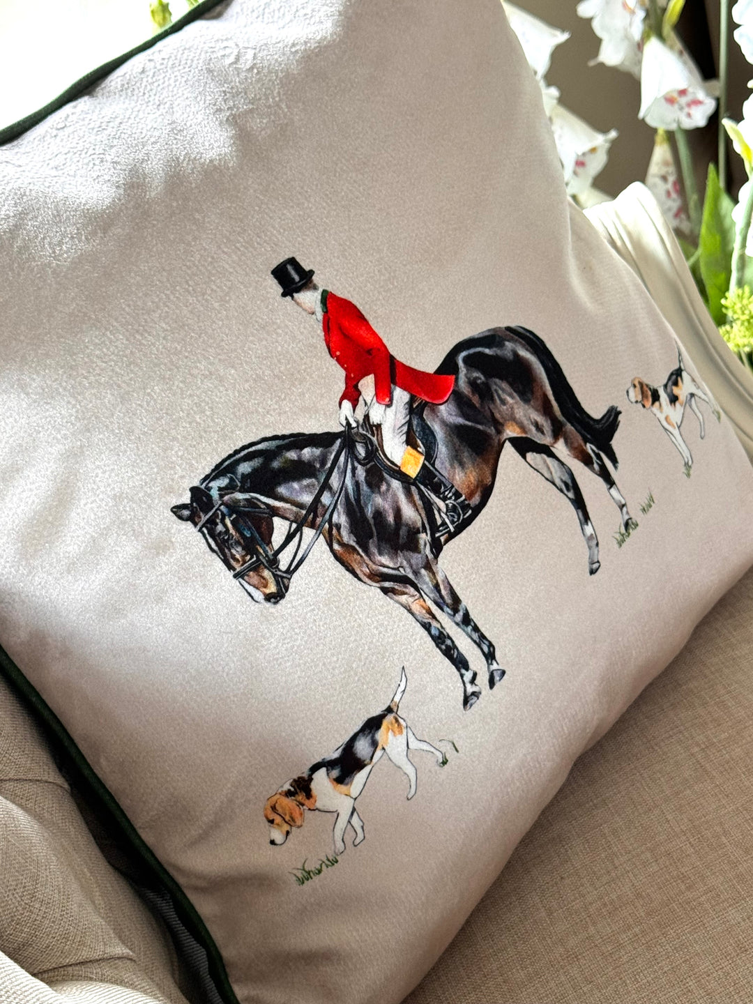 Hunt Master Velvet Cushion Cover