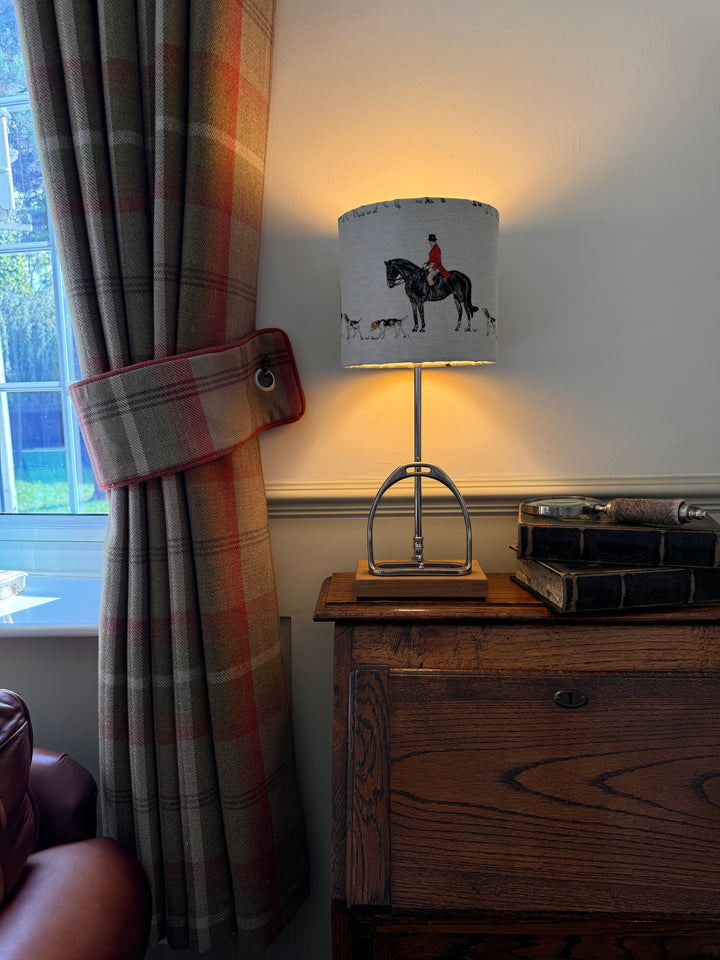 Horse Stirrup Hunt Master Table Lamp