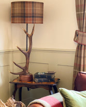 Load image into Gallery viewer, Large Antler Table Lamp