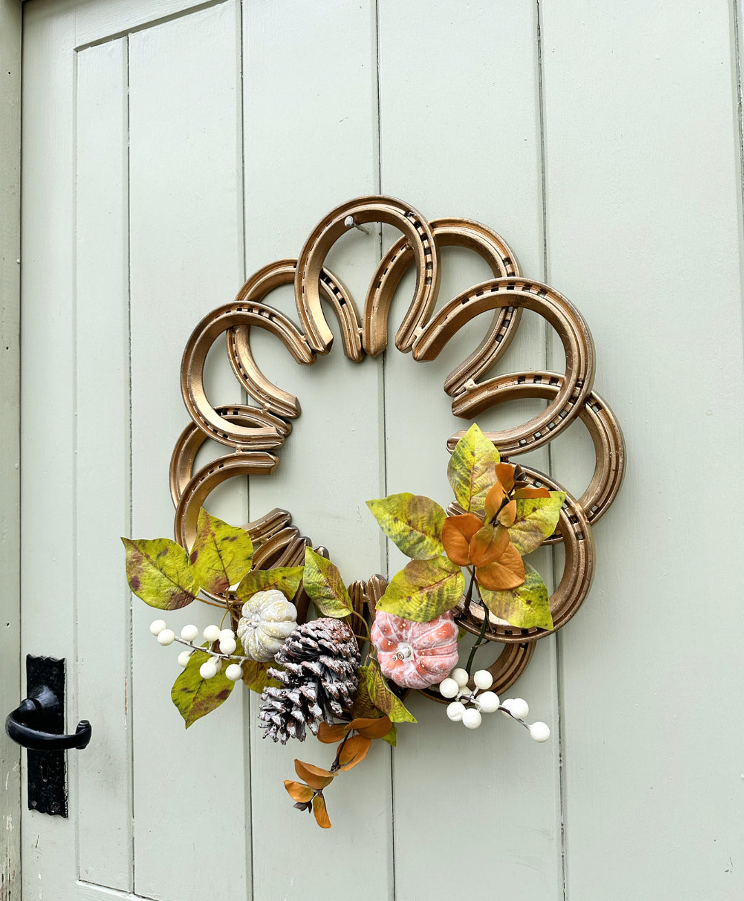 Gold Horseshoe Wreath