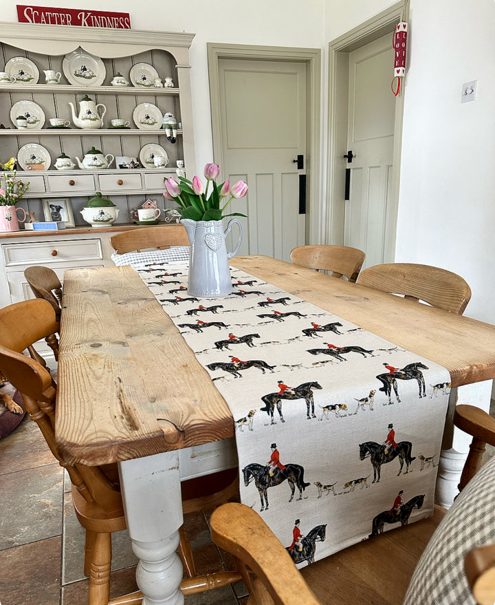 Hunt Master Table Runner