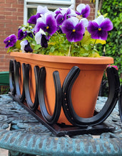 Load image into Gallery viewer, Horseshoe Garden Planter