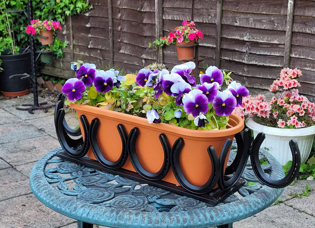 Horseshoe Garden Planter