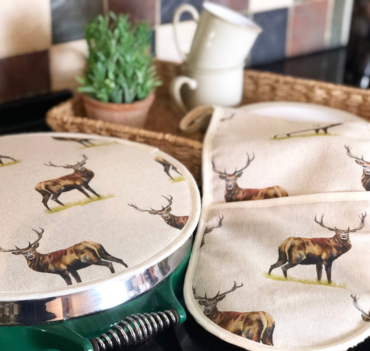 Stag Oven Gloves