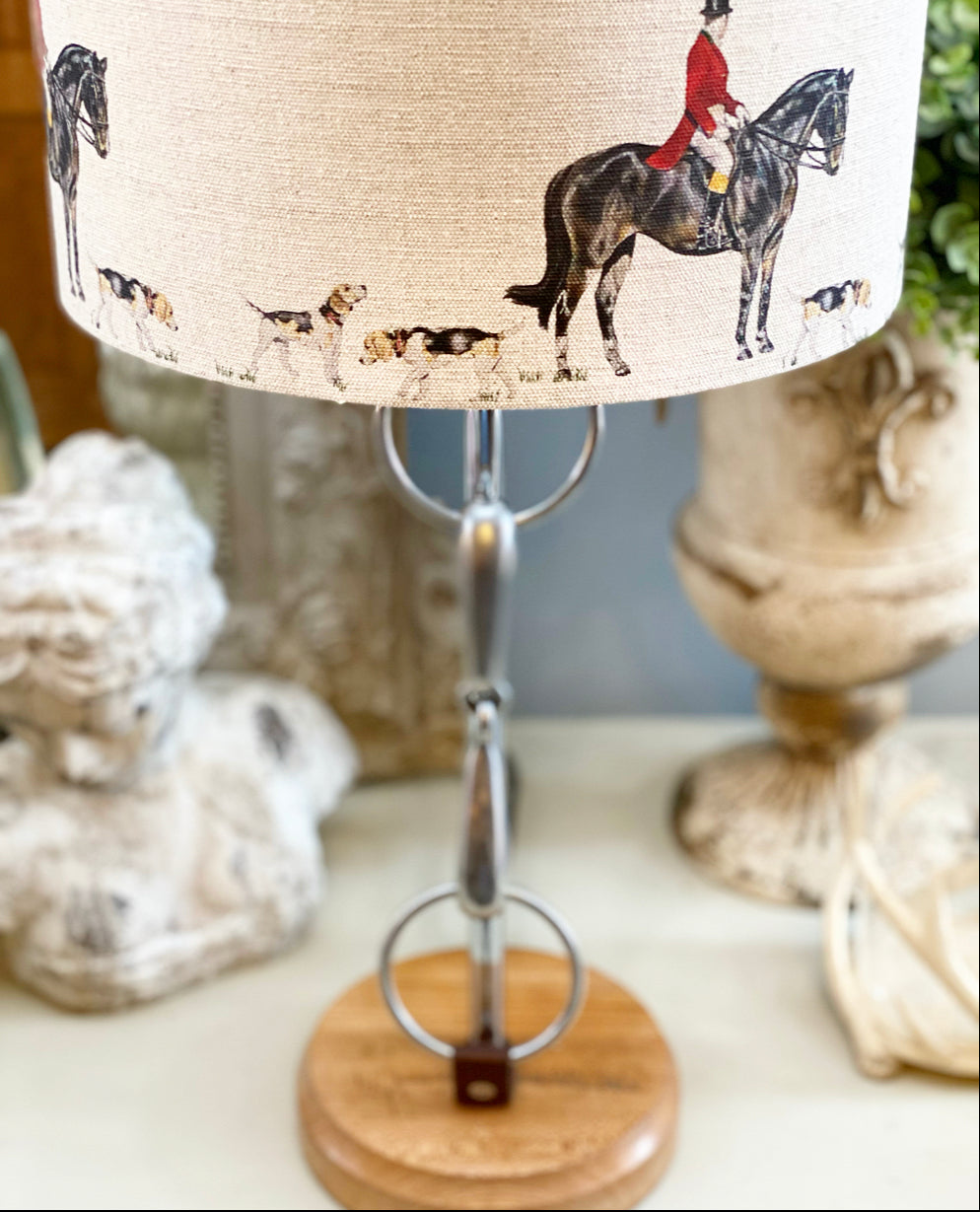 Hunt Master Snaffle Table Lamp.