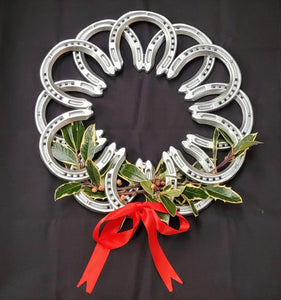 Silver Horseshoe Wreath